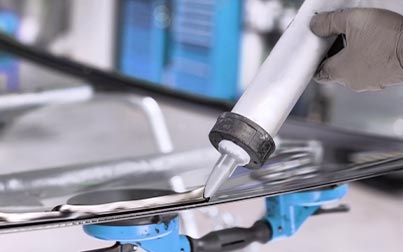 Sabre manufacturing process on bus coach